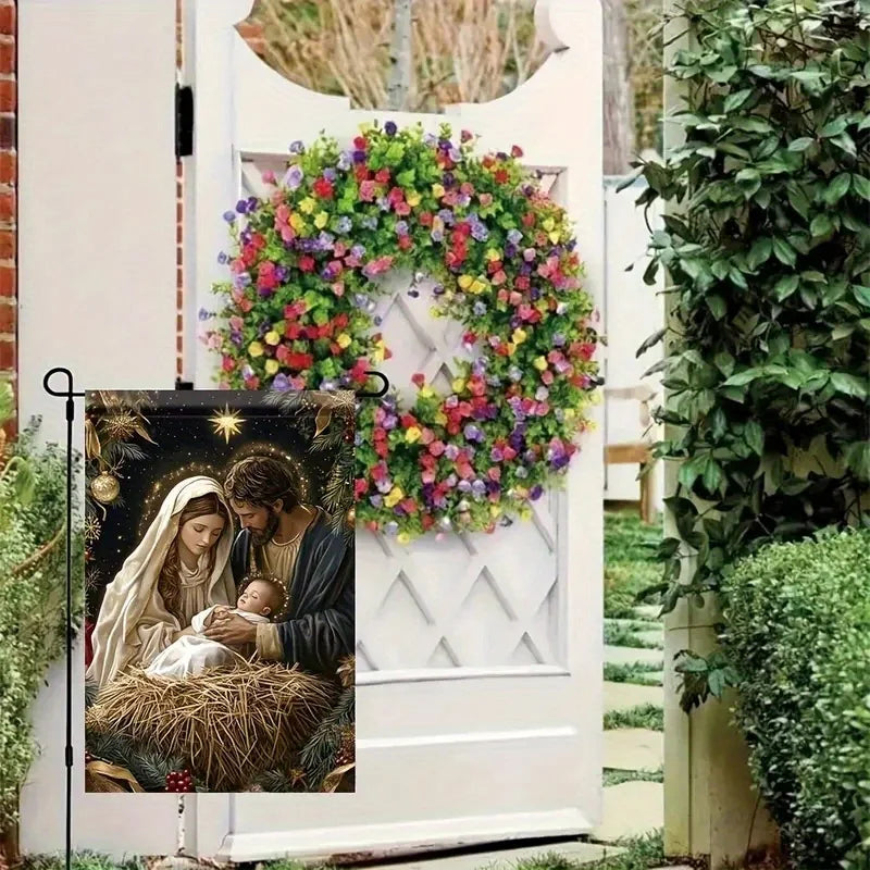 A Christmas-Themed Garden Flag Measuring 18X12 Inches, Double-Sided, Suitable for Lawns, Outdoor Decor, Home Decoration, And Yard Decoration (Flagpole Not Included)