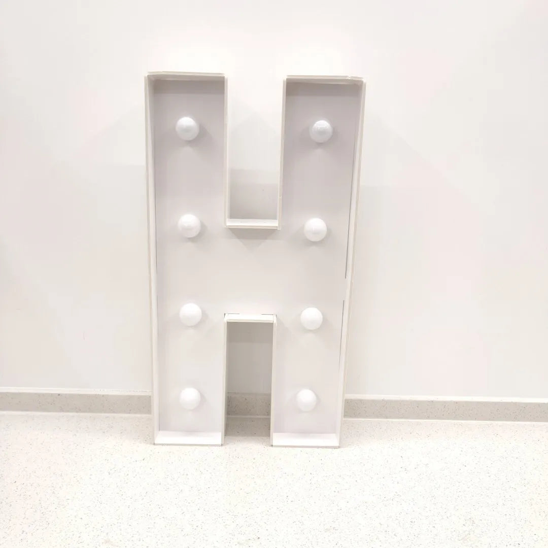 1Pc 3Ft/91.5Cm Marquee Warm Light Letters Frame Kt Board Letters A-Z Plug-In Kt Board with Bracket Freestanding Party Decorative Lighting for Birthdays, Anniversaries, Graduation-8/10Pcs Light